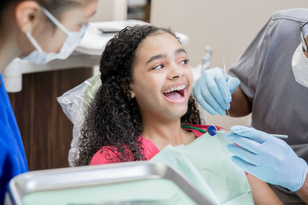 Best Mobile Emergency Dentist in Runge, TX